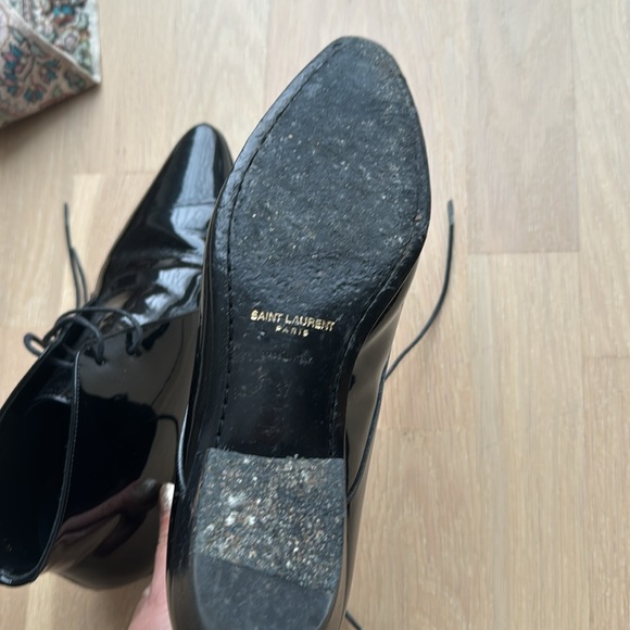 Size 37 Saint Lauren ankle laced up.  Shipping in February.  Excellent condition - Picture 5 of 5